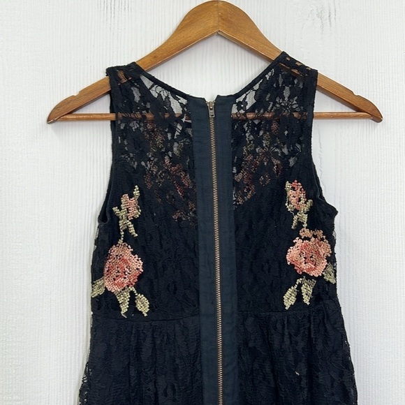 Free People - Russian Nesting Embroidered Floral Black Lace High & Low Dress XS - Picture 12 of 12